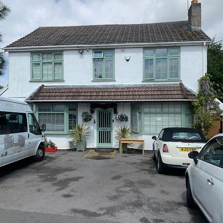 Barrs Court Beds Bed & Breakfast Warmley Dış mekan fotoğraf