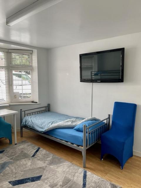 Barrs Court Beds Bed & Breakfast Warmley Dış mekan fotoğraf